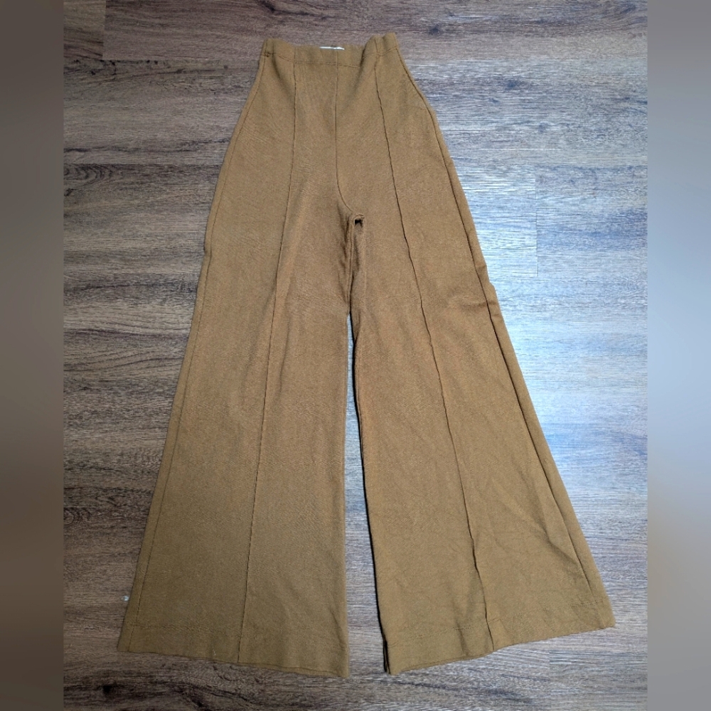 Ripley Rader Ponte Knit Wide Leg Cropped Pants, Size 1/XS, Camel